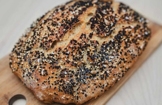 Chleb z gara - najprostszy przepis na smaczny domowy chleb